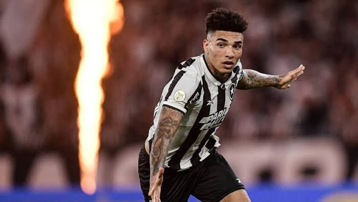 Igor Jesus, atacante do Botafogo. Foto: Thiago Ribeiro/AGIF